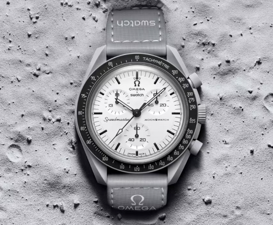 Omega x Swatch Moonswatch 1965